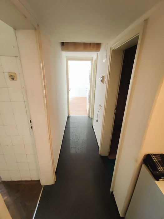 Дава се под наем Тристаен апартамент в Хасково, Дружба 1 - 88 кв.м за 178.5 € - Снимка #4