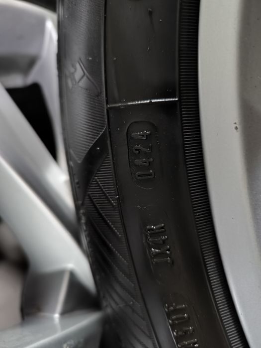 Vând Jante aliaj pe 16 inch + cauciucuri de vara  205/55/R16 (DOT 2024)