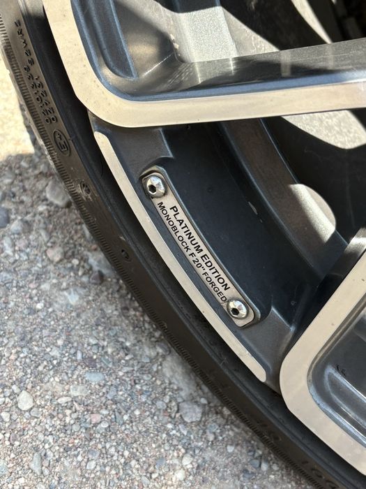 продам оригинальные кованые диски Brabus R20, разноширокие.