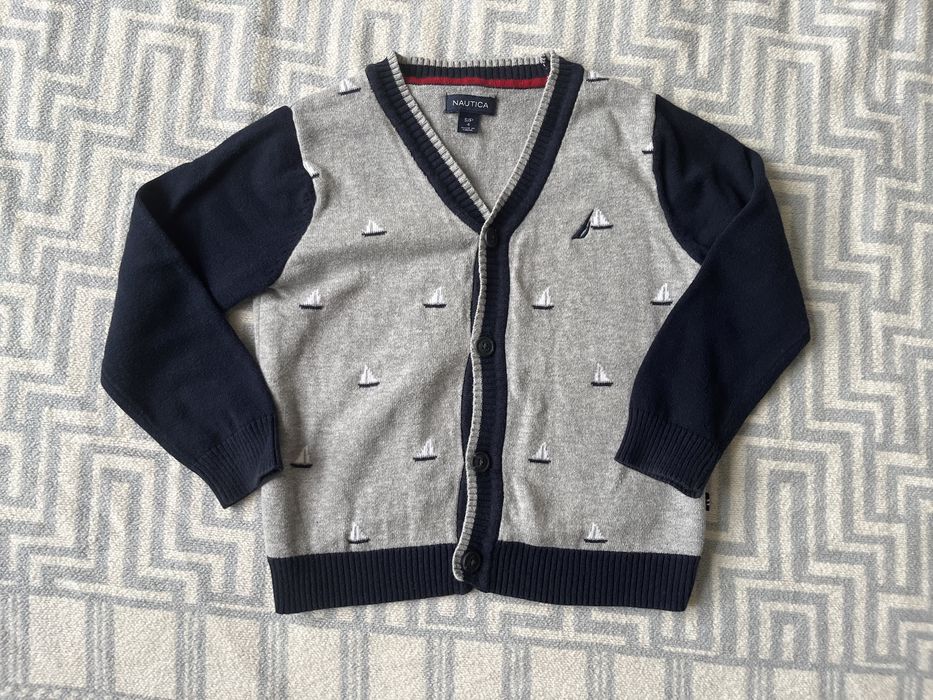 Adidas , Mayoral все от 2000 др 5000