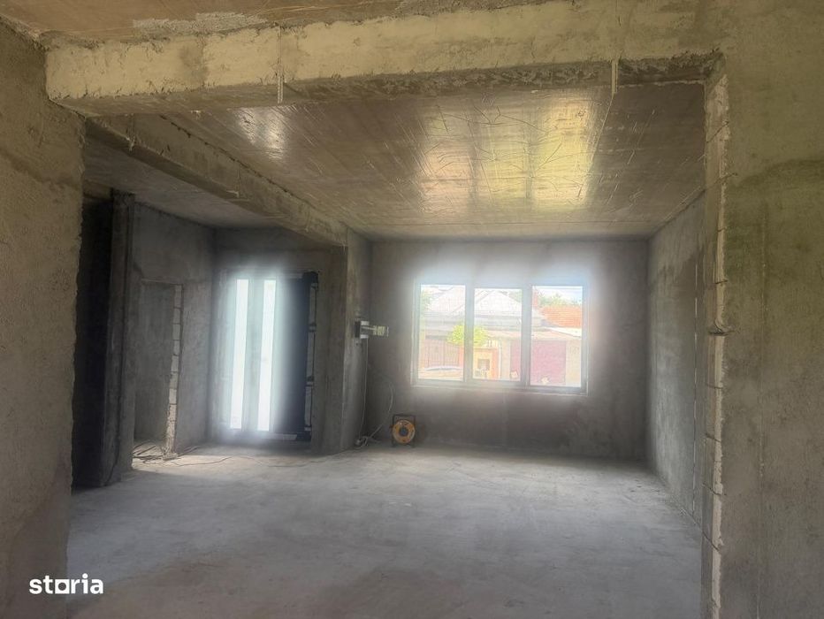 CASA MEDITERANEEANA P+1,teren 500 mp ,189 MP utili, zona MALL PROMENAD