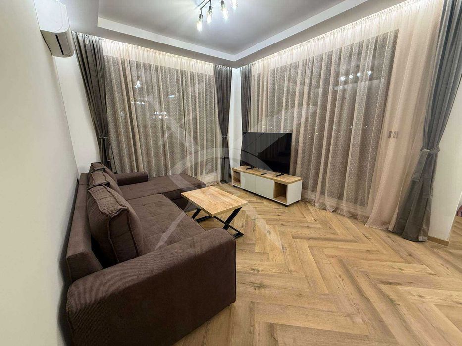 Двустаен апартамент - кв. Тракия - 11857871