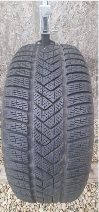 Anvelopa Kumho Solus 4SEASON Suv 265/70 R17 115H  Pirelli  Sottozero3 M+S 245/45 R20 103V RunFlat RSC