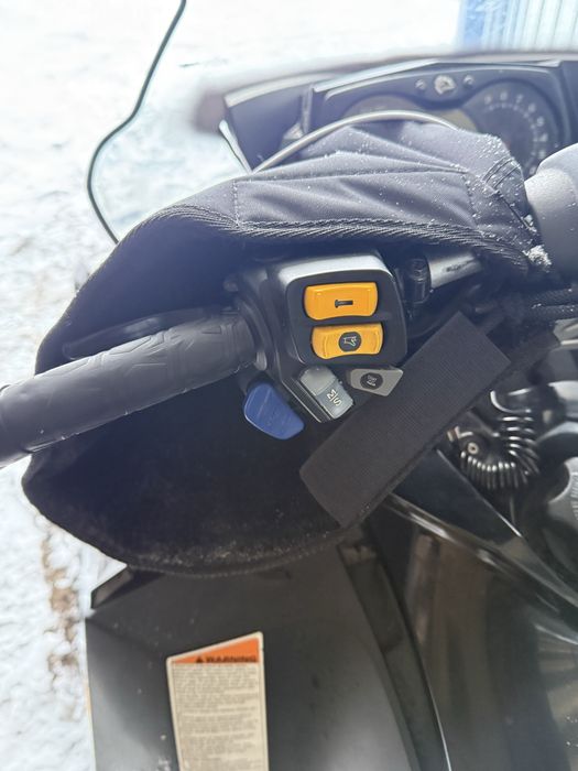 Продам Снегоход BRP