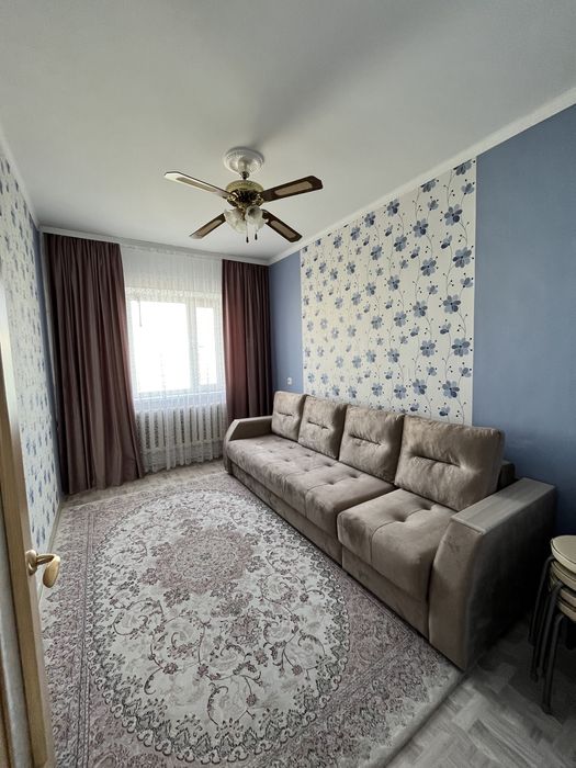 Продам 4-х ком квартиру, лен. проекта.