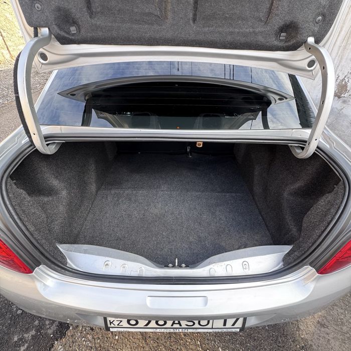 PEUGEOT 301 пежо 301