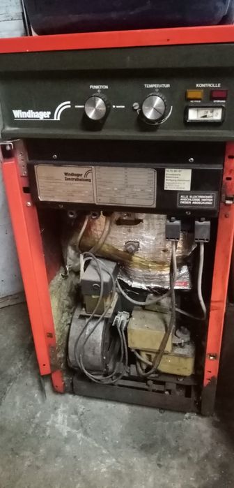 Centrala pe ulei sau clu