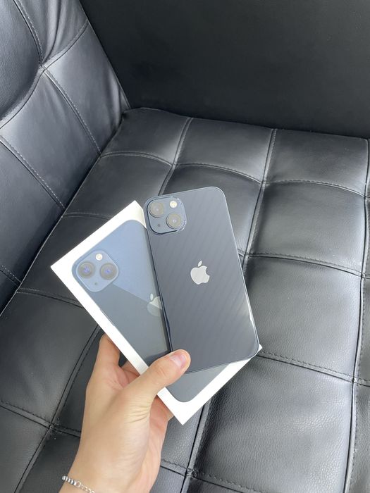 Продам айфон 13 128гб