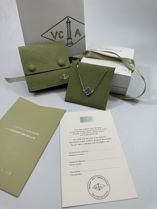 Brățară Van Cleef & Arpels White Gold 750 Chalcedony