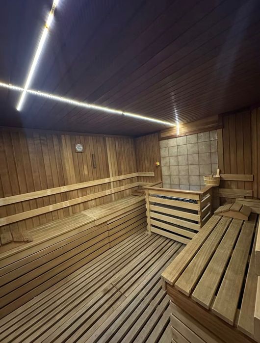 Cabana de închiriat , ciubăr și saună ,  petreceri permise , fără vecini , regim hotelier , cazare în natură