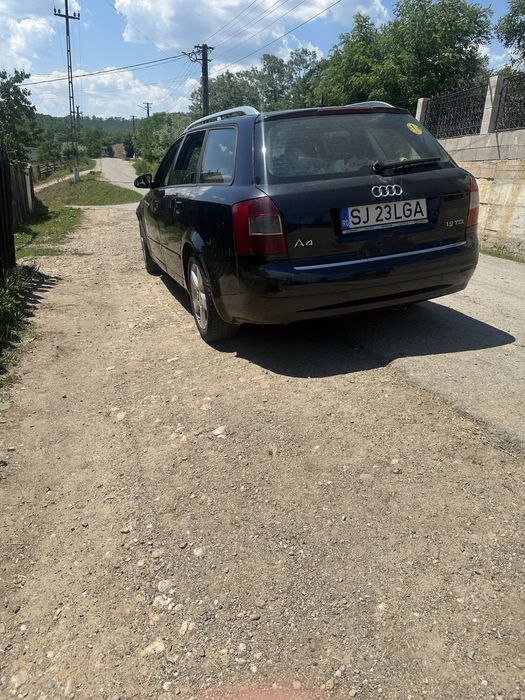 Vand audi a4 b6 functioneaza la sfert de cheie sa poate proba la fata locului cp 131 un pic aripa pr fata or partea atanga ie indoiata fiscal pe loc ?