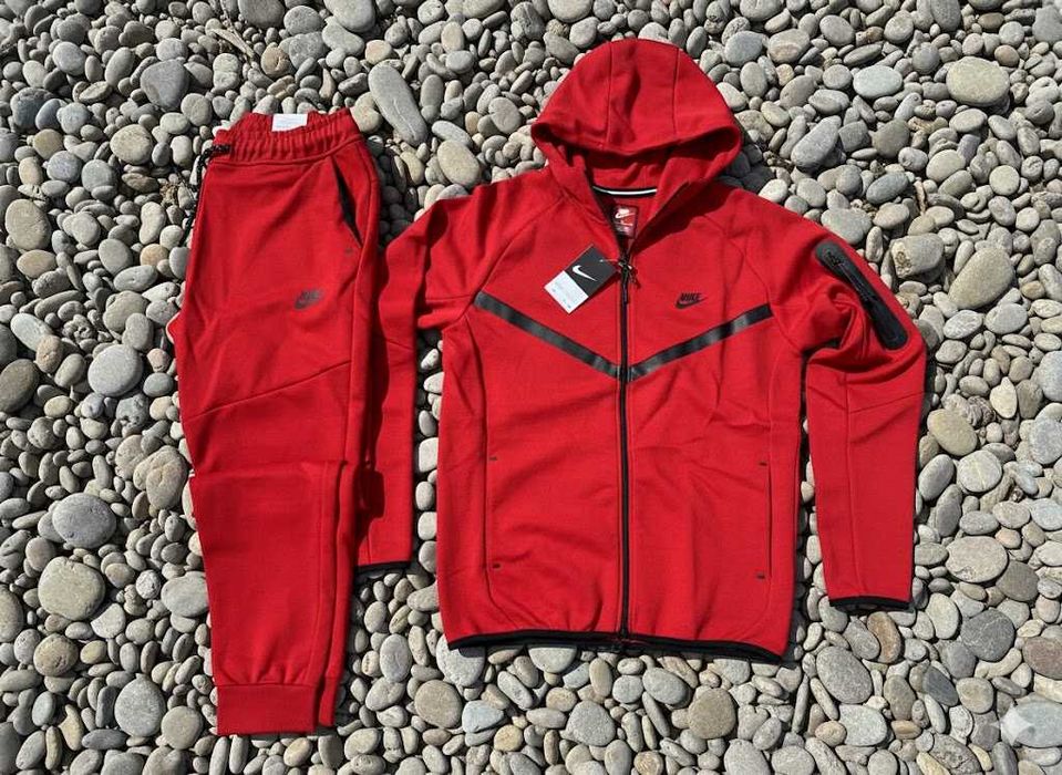 Trening NIKE TECH Red