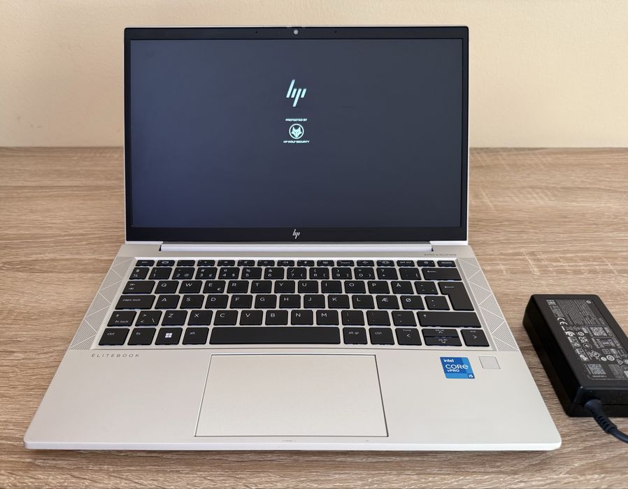Ultraportabil ! HP Elitebook 830 G8 16GB i5 11th + SiM Gsm 4G LTE !