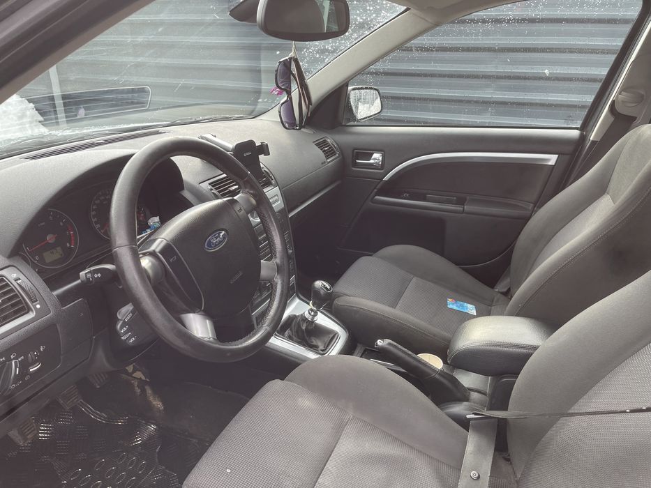 Schimb cu audi A4 brek 2008-2012