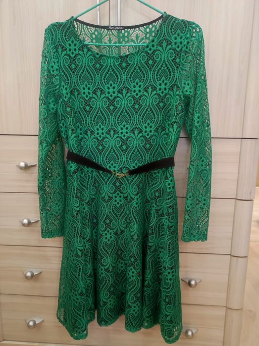 Кружевное платье