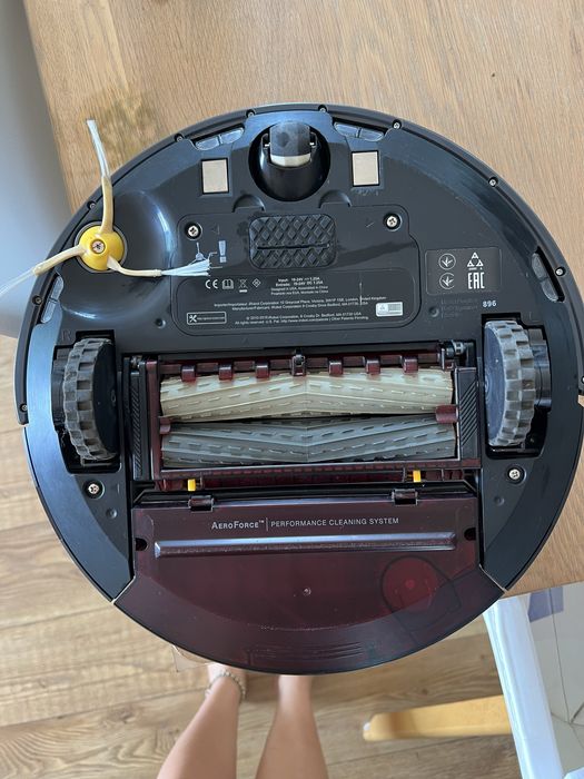 Aspirator robot iRobot Roomba 896