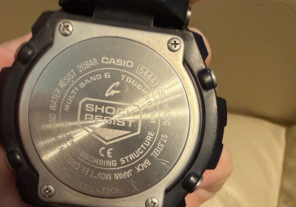G-shock Casio часовник