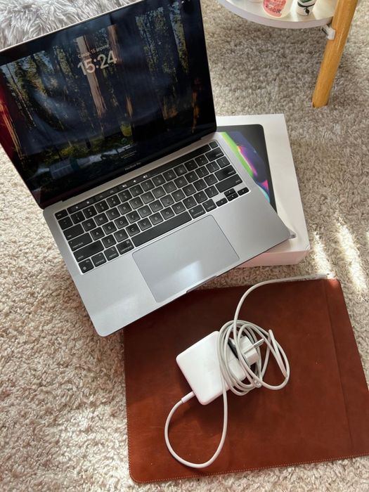 Macbook pro 13 M1 2020 touch bar