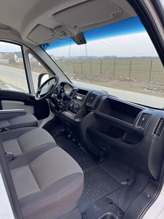 Vand citroen jumper din anul 2019