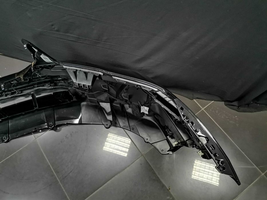 Нова Предна Броня Комплект BMW 5 i5 G60 G61 M Sport Paket Black Saphir