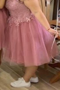 Продавам официална дамска рокля