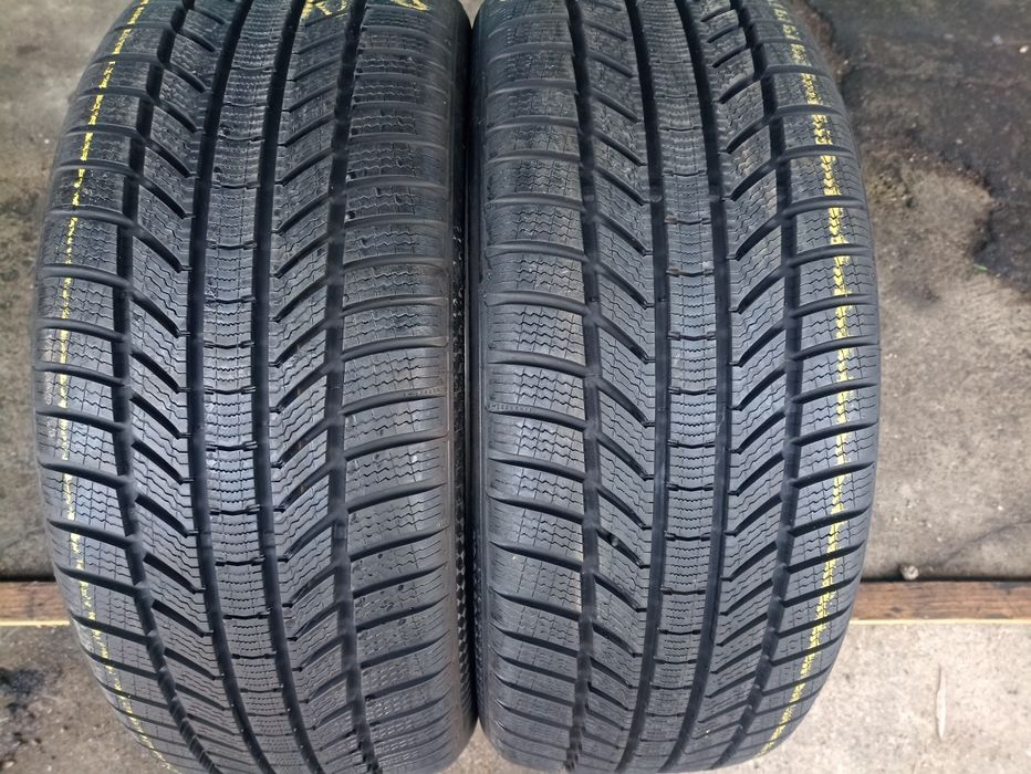 2 anvelope de iarna ca si noi Continental 255/45 R20 dot 3422