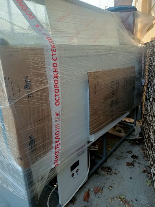 Продам витринный холодильник!