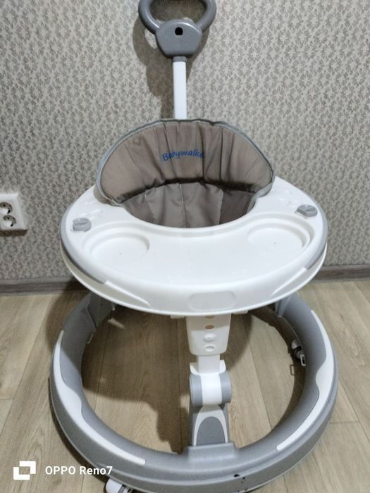 Продам   ходунки