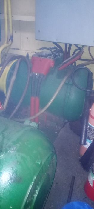 Motoare electrice 135si două 75 kv