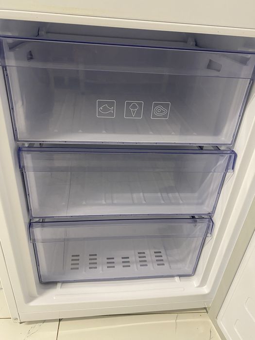 Холодильник Beko