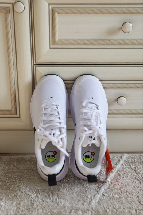 Кроссовки Nike Air Max Nuaxis 38,5 - 39 рр