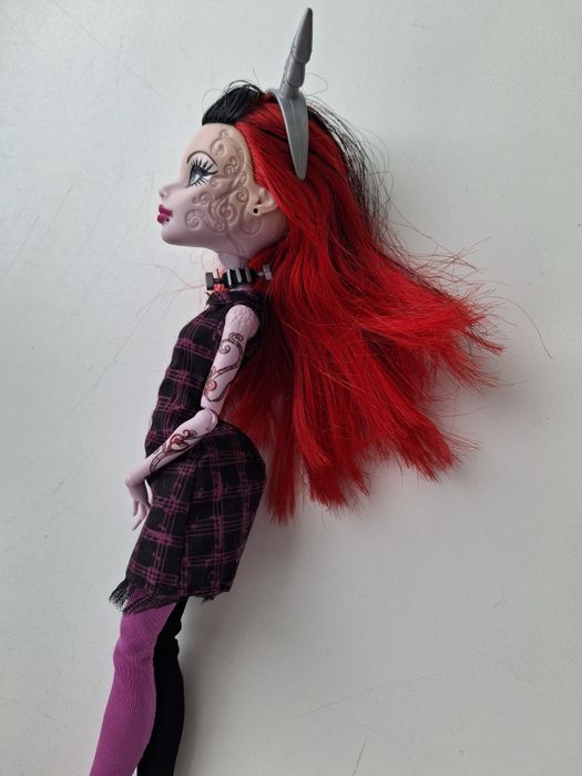 Монстер Хай, Оперетта