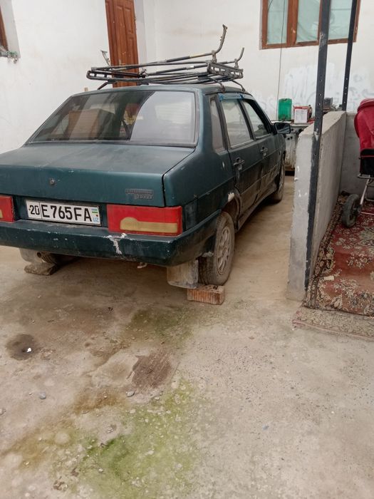 Lada samara 21099