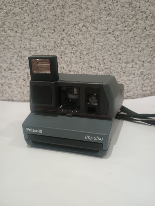 Фотоапарат POLAROID  2 броя
