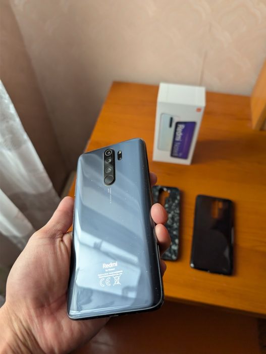 Продам смартфон OnePlus 9R