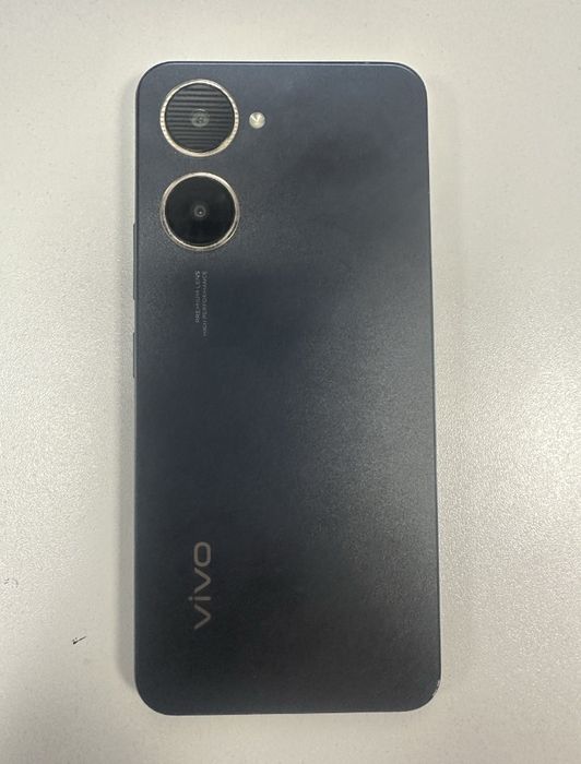 Продам андроид виво ү03