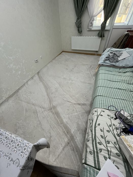 Ковер, размер 4м на 1.95м