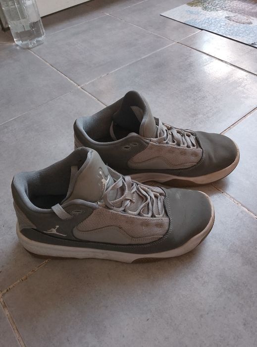 Jordan max aura 2 mărimea 40