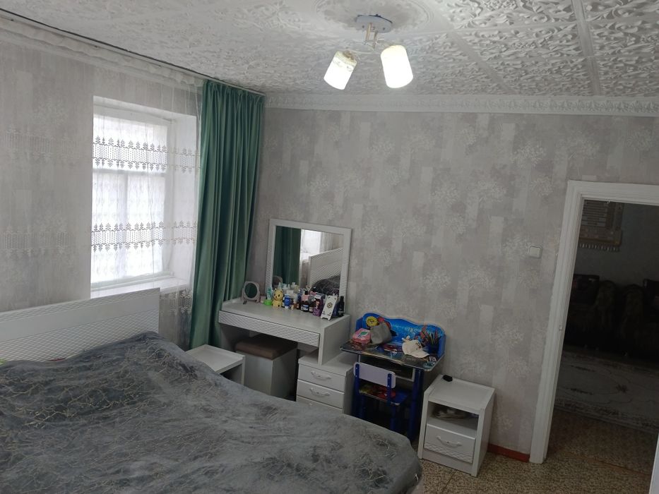 Продам большой дом район треугольник...