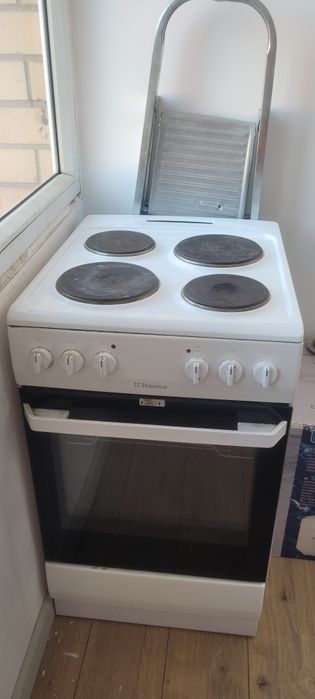 Электрическая плита