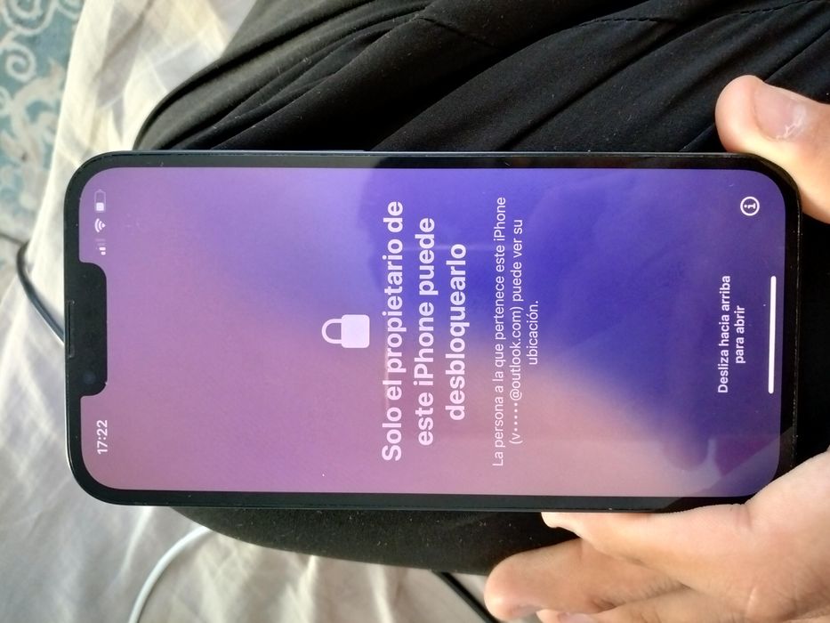 iPhone 13
iCloud блок
не вскрытый
на запчасти