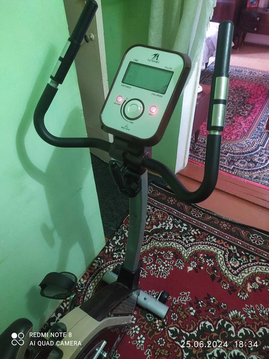 Вело тренажор яхши холатда 140 кг гача кутаради.