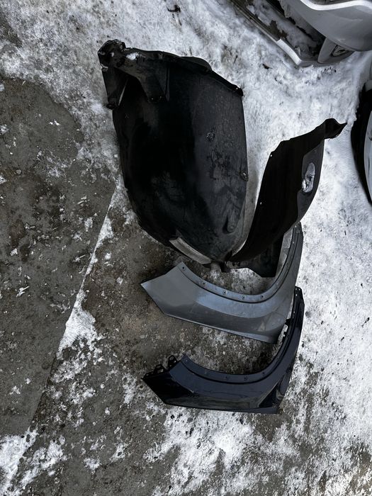 Aripă dreapta față.carenaj stânga dață skoda kodiaq. Cernica • OLX.ro