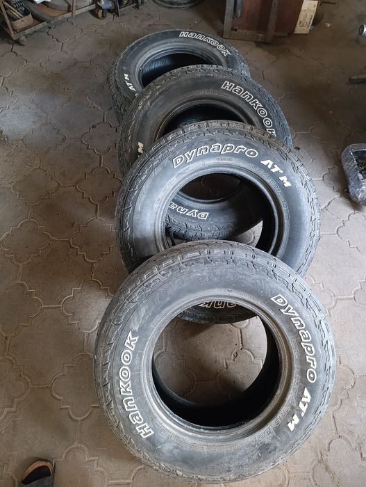 235/75/15 продам комплект