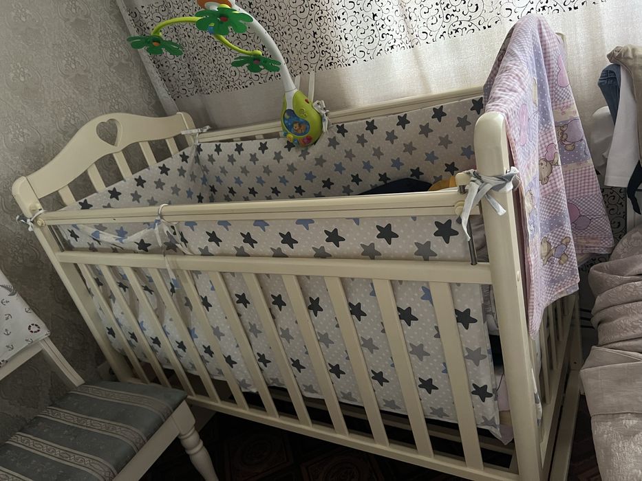 Кроватка детская