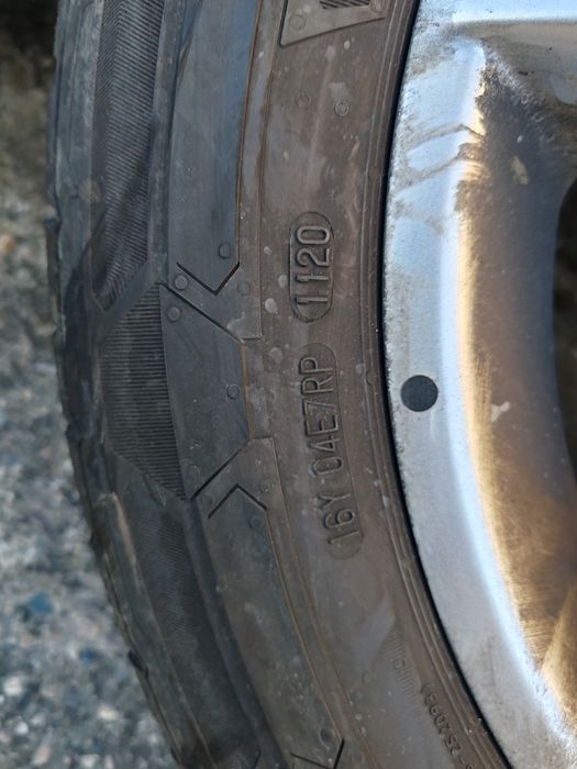 Мерцедес 225/55/17 цола, Mercedes W447