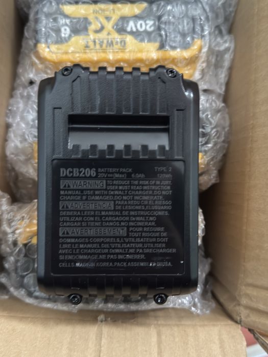 24 Baterii Dewalt 20v 6ah