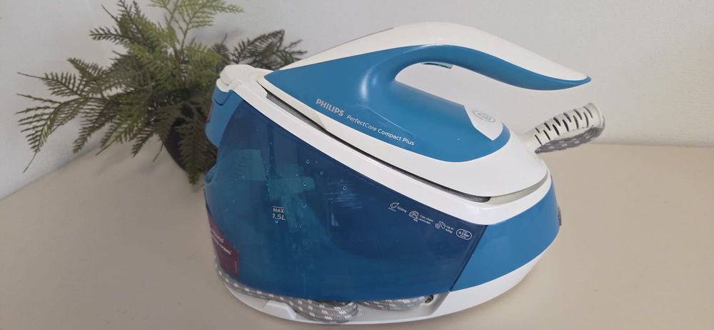 Statie de calcat cu abur Philips PerfectCare Compact Plus GC7920/20