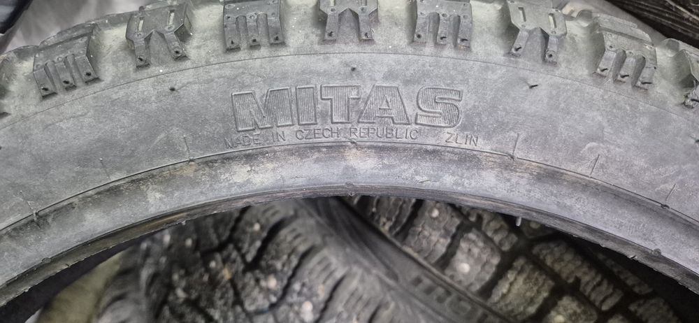 Резина на эндуро mitas