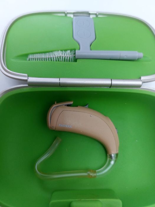 Продам слуховой аппарат Phonak Naida 5